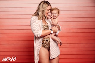 Comfort Is Key For New Mama— And Aerie REAL Role Model— Jenna Kutcher