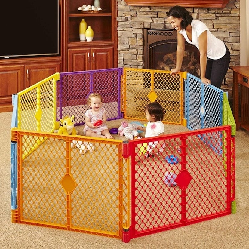 Toddleroo by North States Colorplay 8-Panel Play Yard