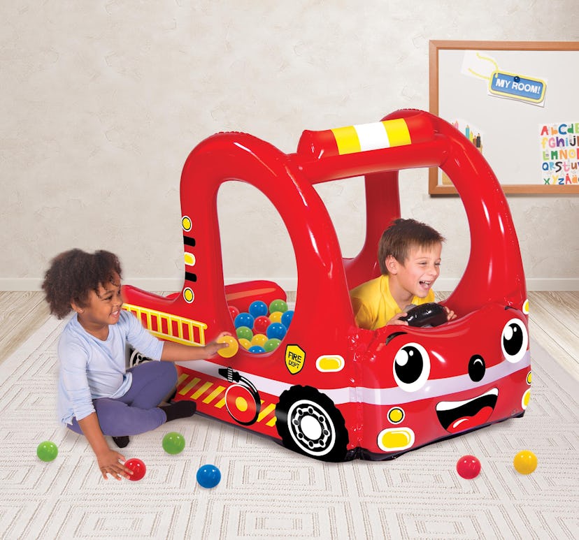 Banzai Rescue Fire Truck Play Center Inflatable Ball Pi