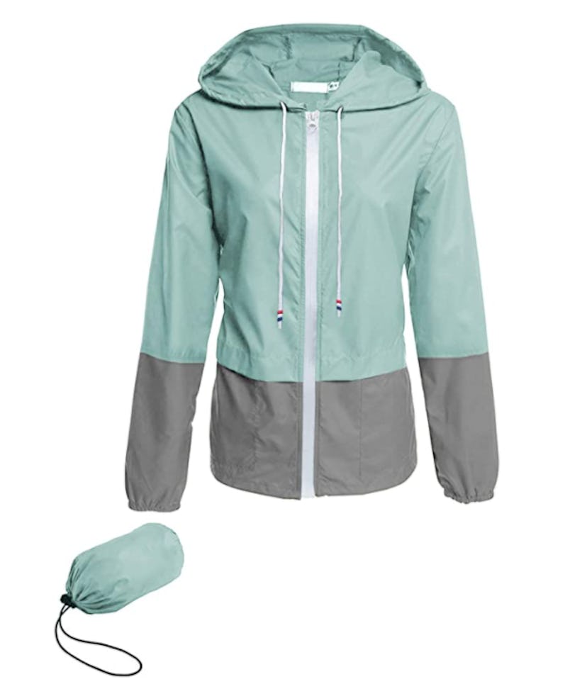 Avoogue Women Lightweight Waterproof Rain Jacket