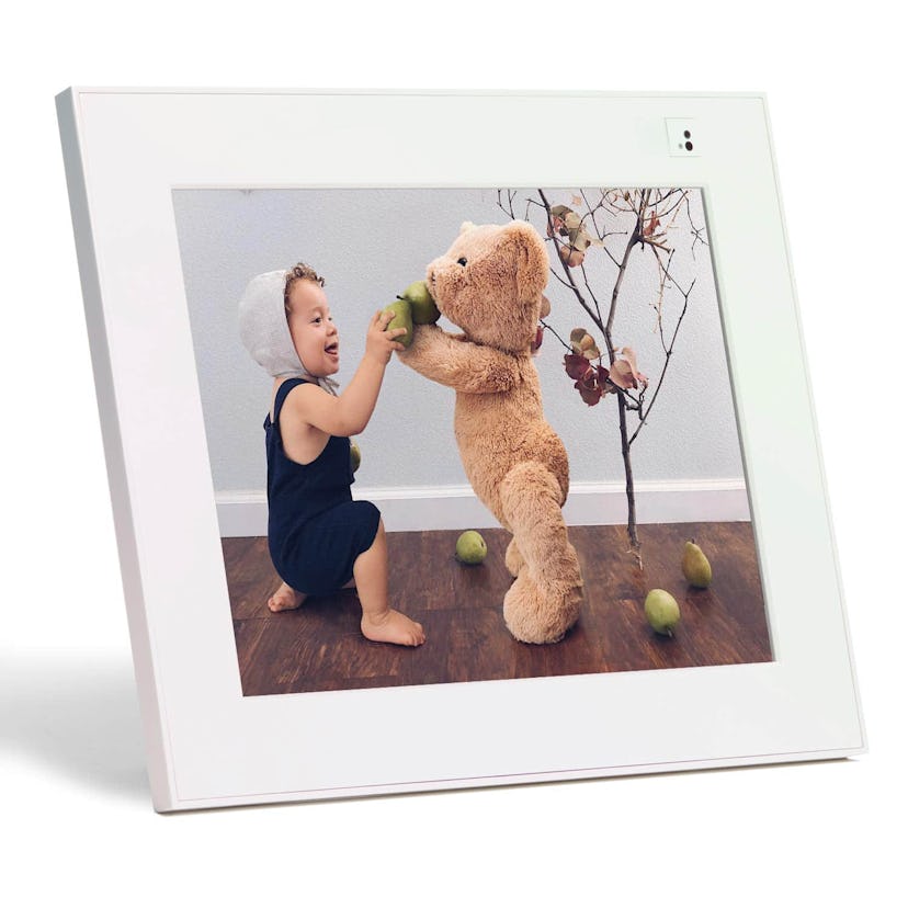 Aura Digital Photo Frame