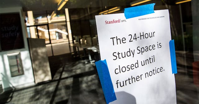 A study space remains closed due to Coronavirus fears at Stanford University