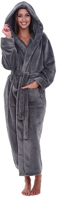 Alexander Del Rossa Women's Cozy Plush Fleece Robe, Warm Bathrobe