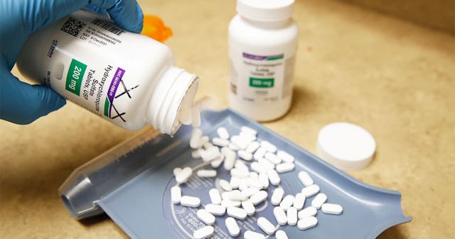 WHO Stops Study Of Hydroxychloroquine Trial Over Safety Concerns