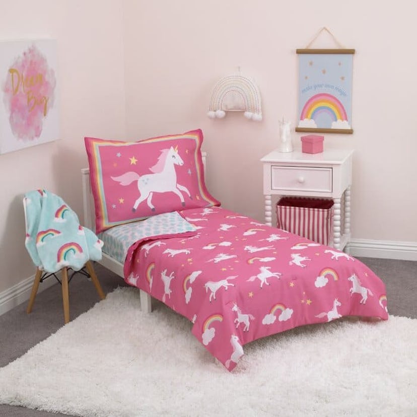 Carter's 4 Piece Unicorns and Rainbows Bedding Set