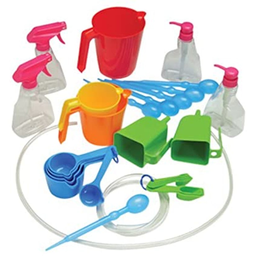 Constructive Playthings Measure and Pour Water Play Kit