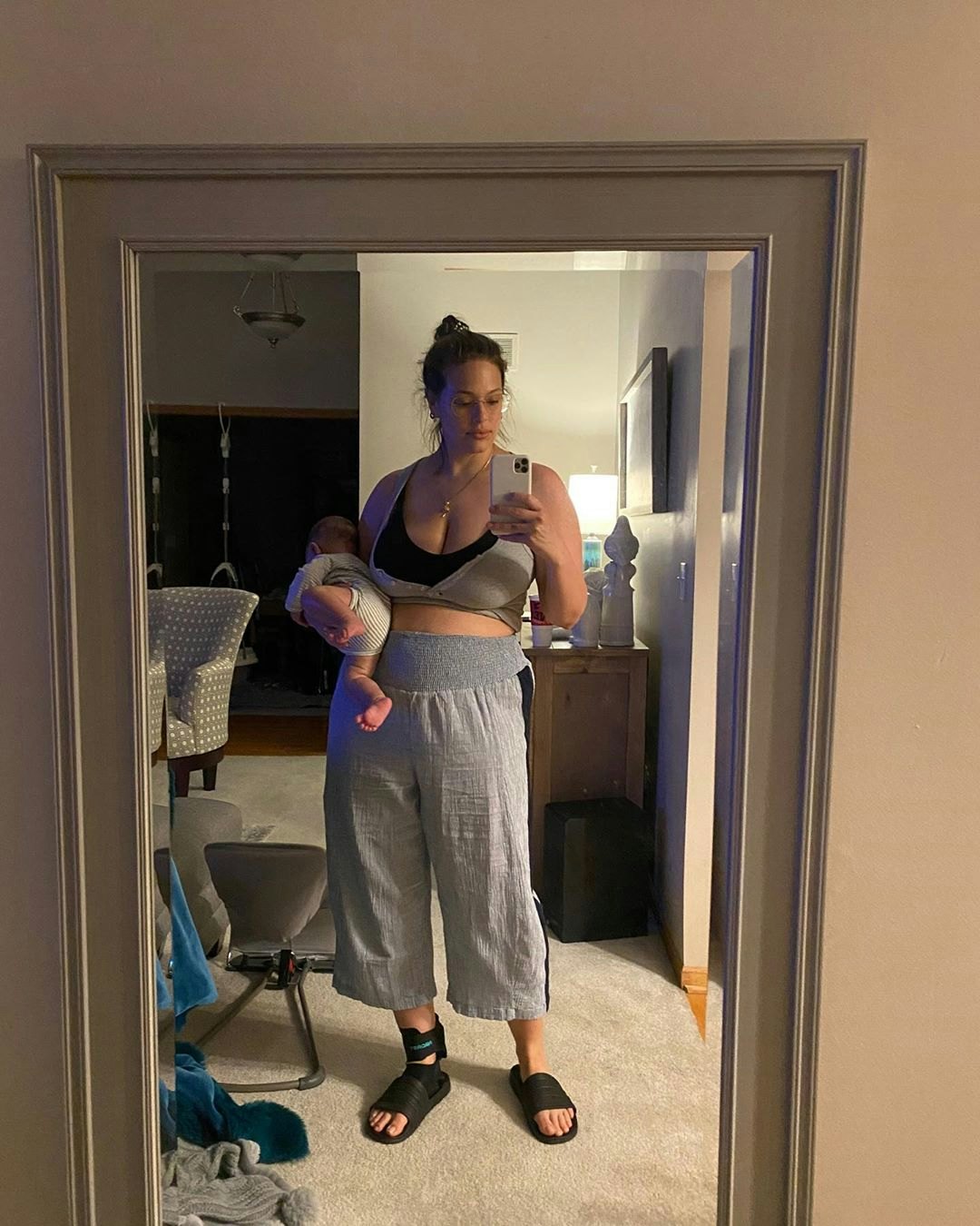 Ashley Graham Shared Postpartum Selfies On Instagram