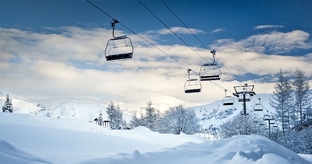 Seniors At New Hampshire High School Will Graduate By Chairlift