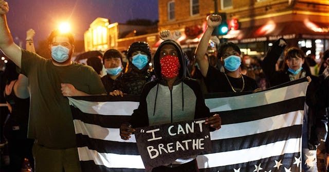 Minneapolis Mayor Calls For Charges Against Officer Who Knelt On George Floyd's Neck