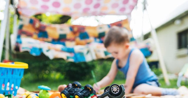 We're Unschooling Now Because Of COVID-19