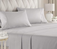 CGK Unlimited 4 Piece Hotel Luxury Bed Sheet Set