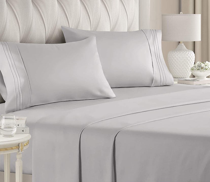 CGK Unlimited 4 Piece Hotel Luxury Bed Sheet Set