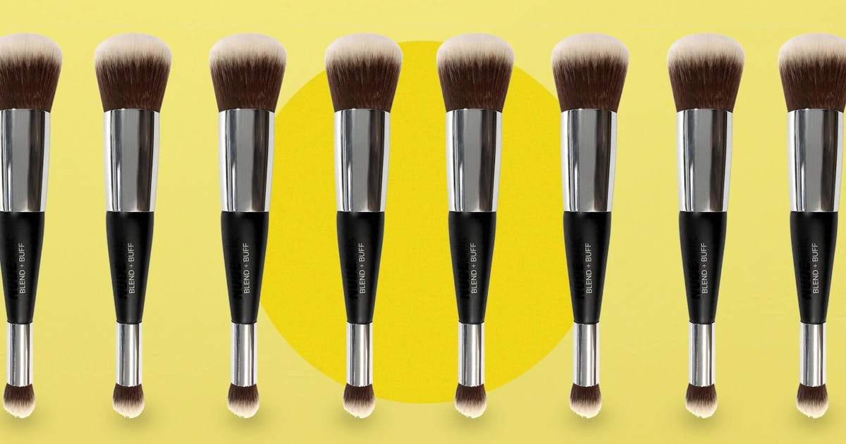 8 Best Makeup Brushes Loved By Beauty Experts (Plus Tips On ...
