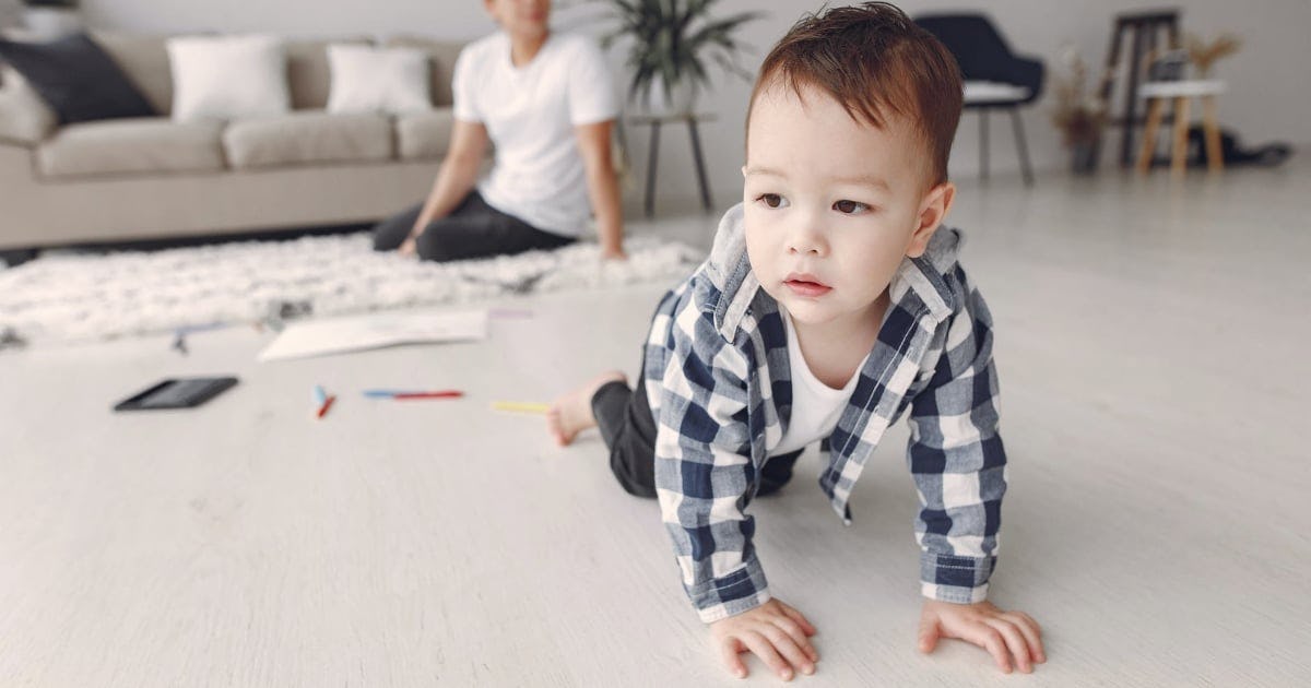 When Do Babies Crawl