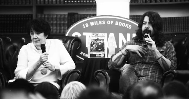 Dave Grohl Writes Op-Ed In Defense Of Teachers Amid School Reopening Debate