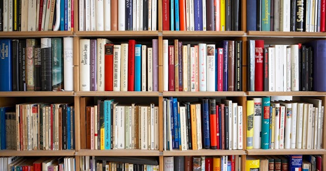 Australian Library Called Thousands Of Elderly Members To Check On Them During COVID Lockdown