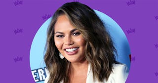 Chrissy Teigen Is Buying Teachers School Supplies Amid Pandemic