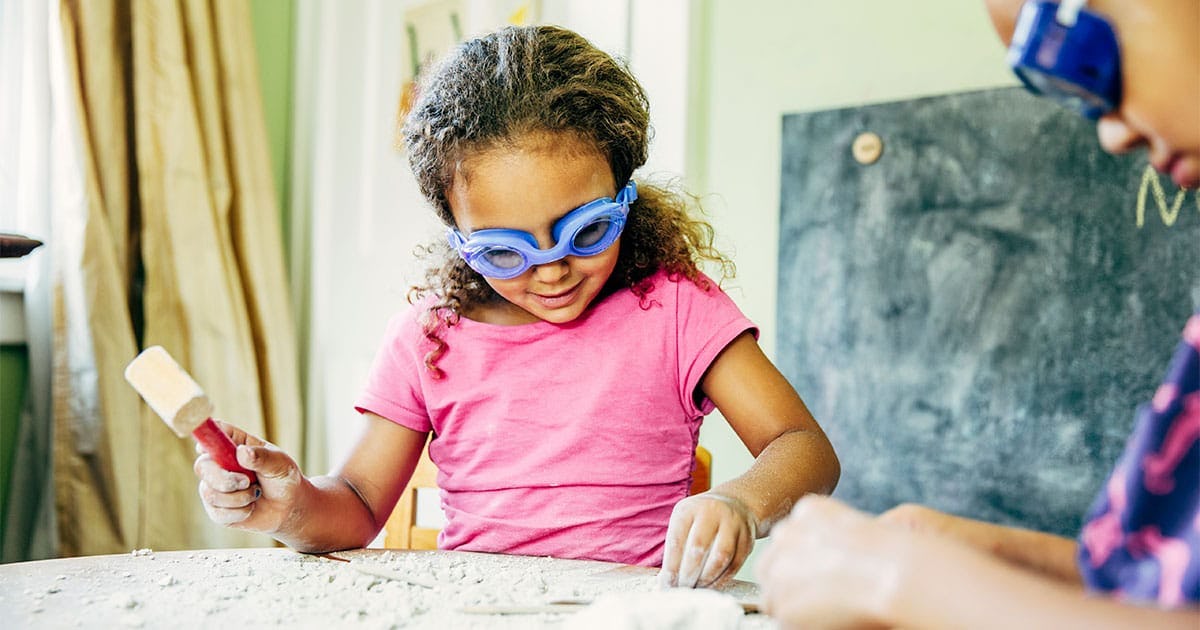 When You Should Teach Your Kids To Use Tools