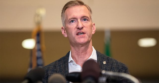 Portland Mayor Ted Wheeler speaks to the media at City Hall on August 30, 2020 in Portland, Oregon