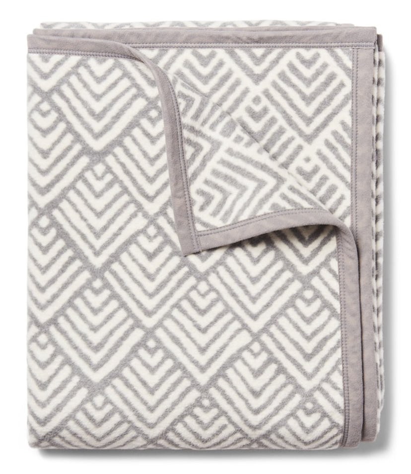 ChappyWrap Oyster Cove Diamonds Grey Blanket