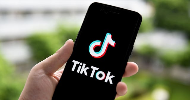 U.S. Will Ban Downloads Of TikTok & WeChat Starting Sunday