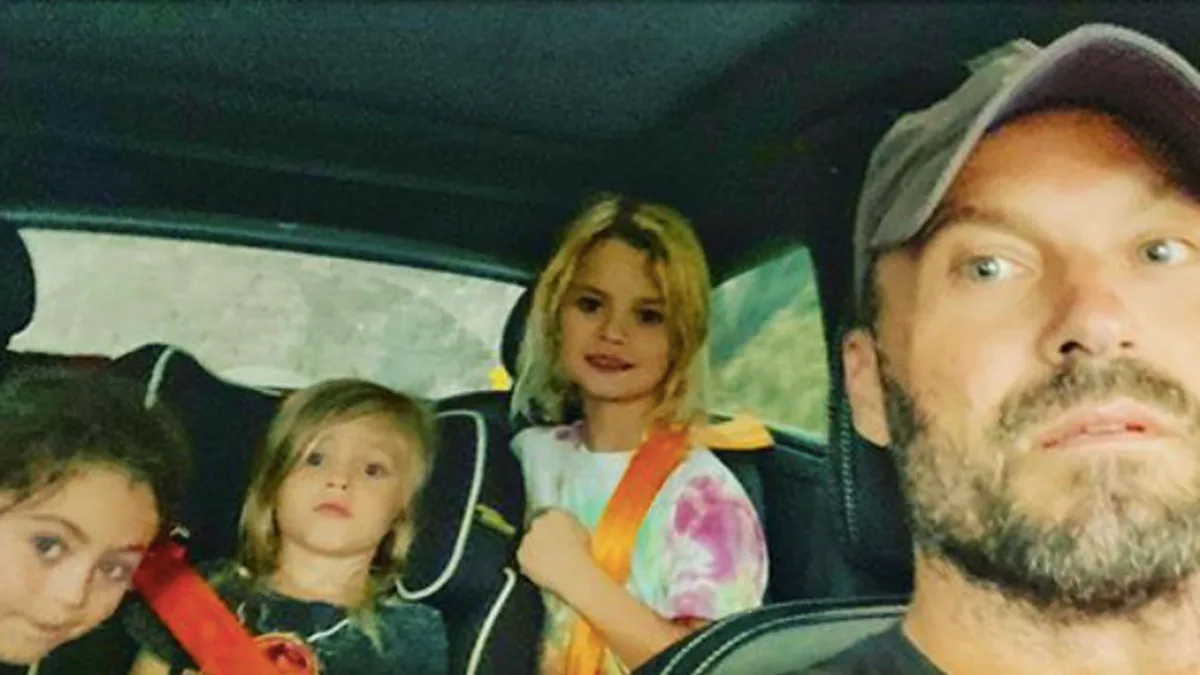 noah shannon green dress Megan Fox's Son, 11, Confidently Wears a Dress in New Pic, Creating a Heated Buzz