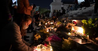 Supreme Court mourners Ruth Bader Ginsburg