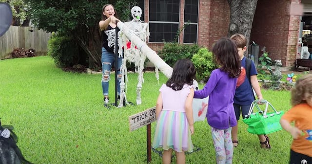 Parents Create DIY 'Candy Slide' For Safe Trick-Or-Treating
