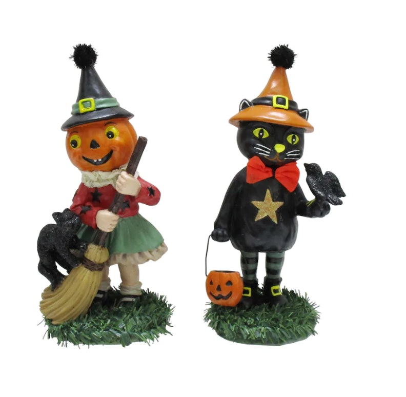 Vintage Halloween Decorations That Will Make Your Place Look Like A   Vintage Halloween Figurines 