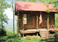 Log Cabin in the Clouds (Chattanooga, Tennessee) 