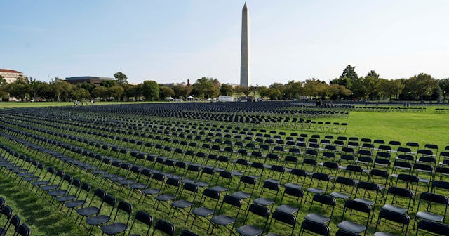 20K Empty Chairs At The White House Commemorate 200K Dead From COVID