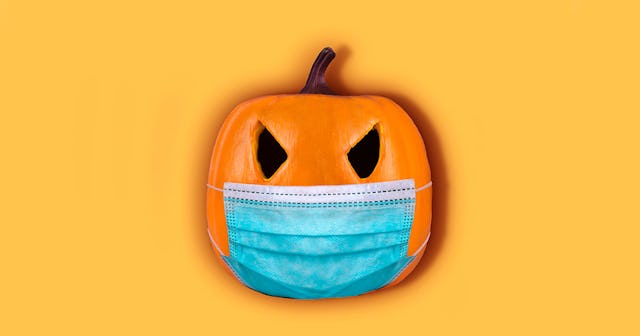 Two 'Medical Moms' Weigh In On Why Halloween Doesn't Have To Be Canceled This Year