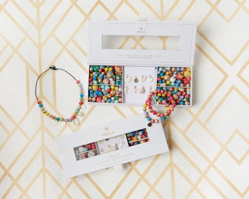 Akola Anasa DIY Necklace and Bracelet Kit