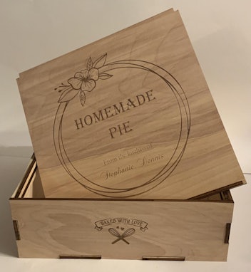 Personalized Wood Pie Box