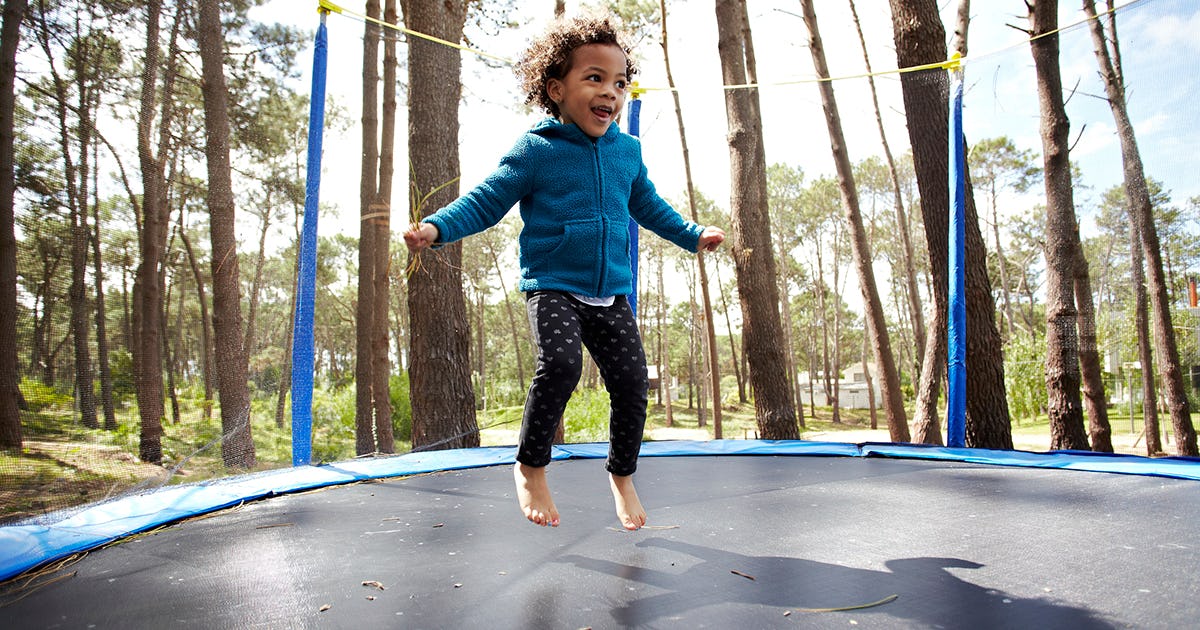 Best Outdoor Trampoline for Toddlers 