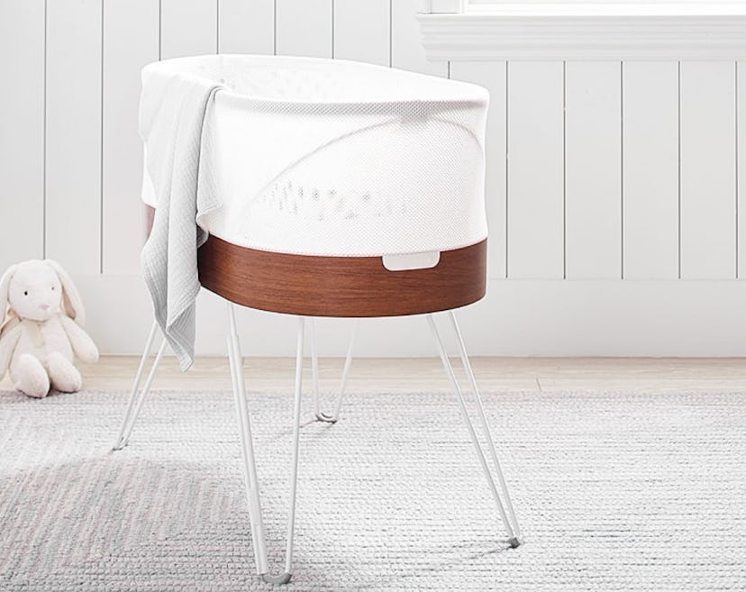 SNOO Smart Sleeper Bassinet by Happiest Baby