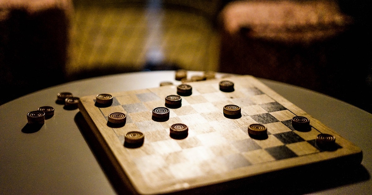 King Me How To Play Checkers And Teach Your Kids Strategy