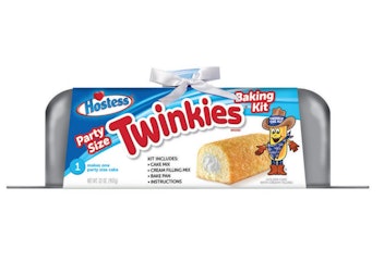 Hostess® Party Size Twinkies Holiday Baking Kit
