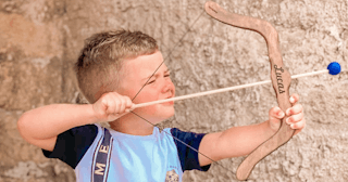 kids bow and arrow