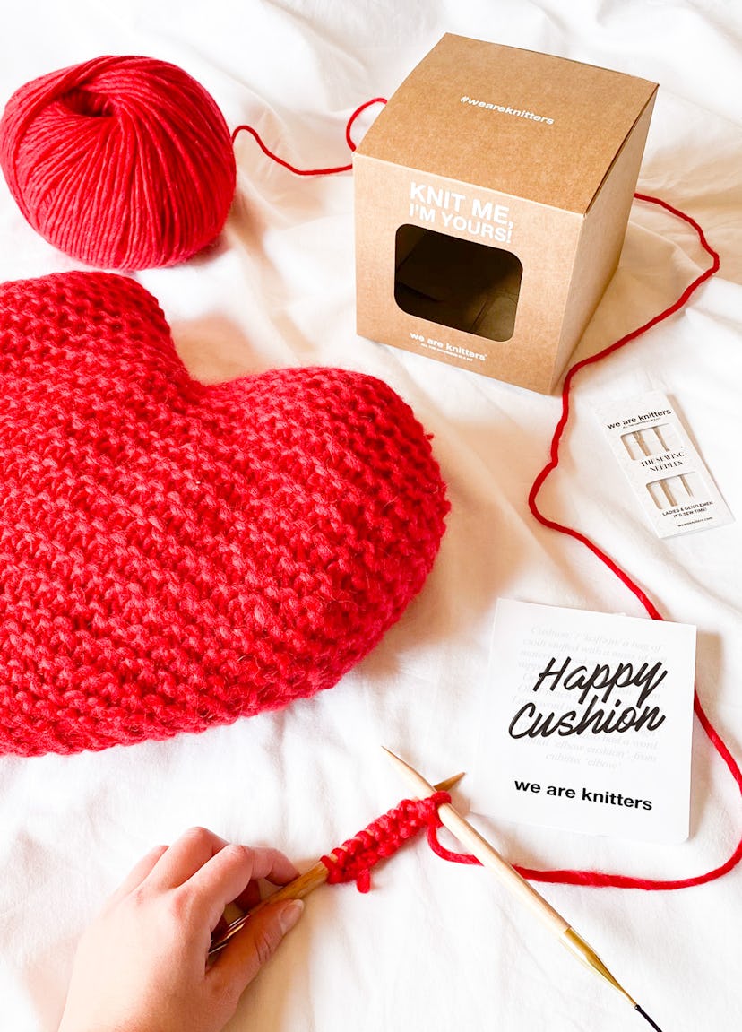 Happy Cushion Mini Knitting Kit