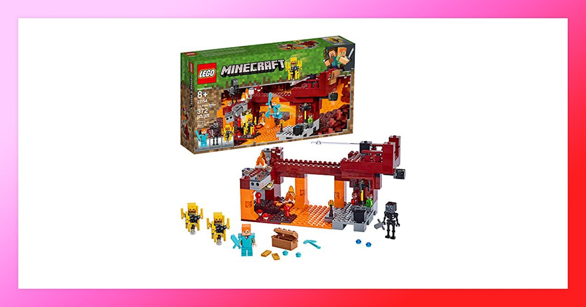 These Minecraft Lego Sets Are Awesome If You Re Not A Square These Minecraft Lego Sets Are Awesome If You Re Not A Square