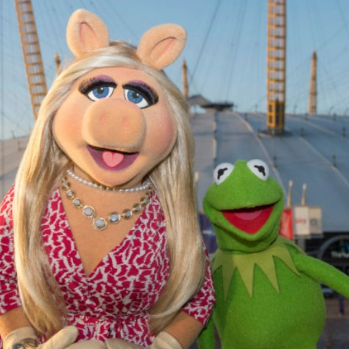 35+ Miss Piggy And Kermit Quotes To Celebrate Everyone's Favorite