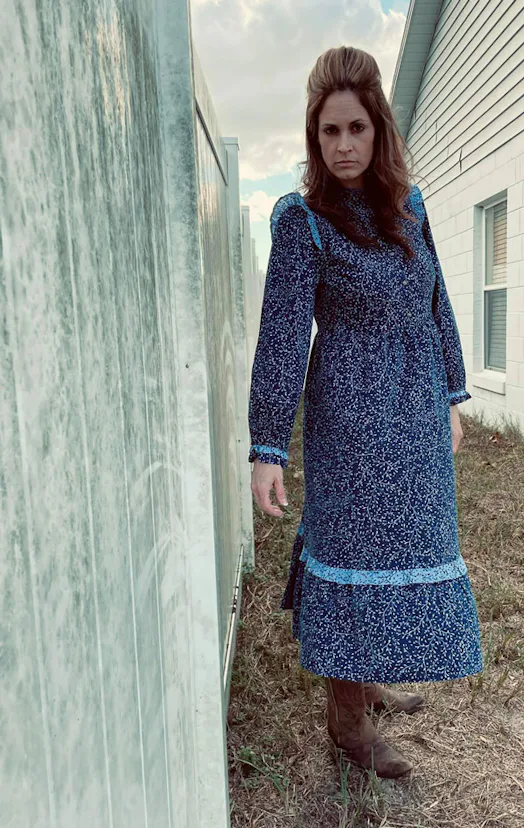 Mom's Hilarious Photoshoot In Target 'Pandemic Dress' Goes Viral Mom's Hilarious Photoshoot In Target 'Pandemic Dress' Goes Viral