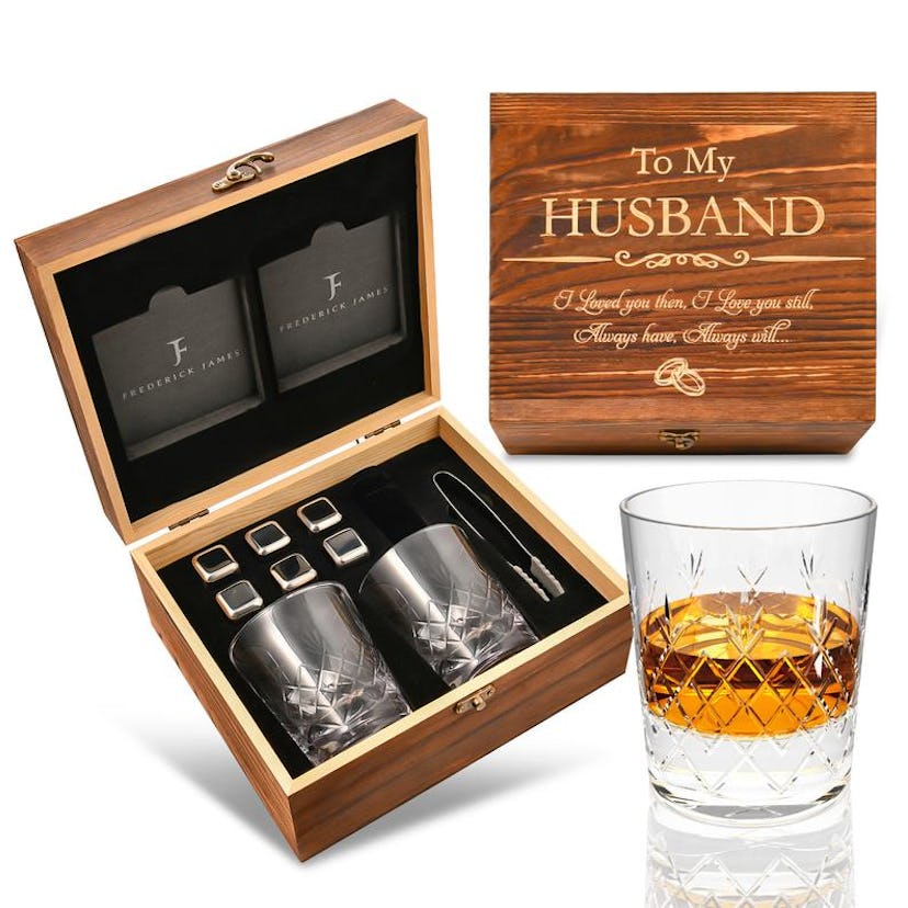 Whiskey Stone Gift Set