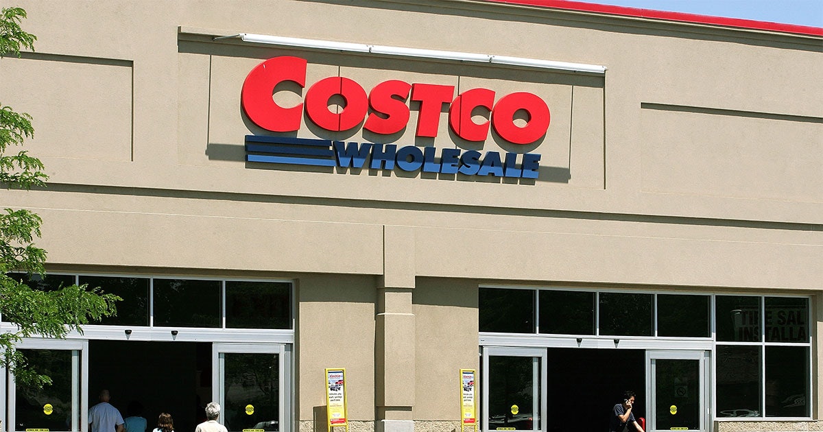 Costco Is Raising Minimum Wage To 16 Starting Next Week