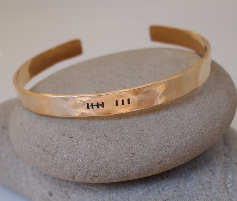 Madre De Olivia Bronze Anniversary Tally Mark Bracelet