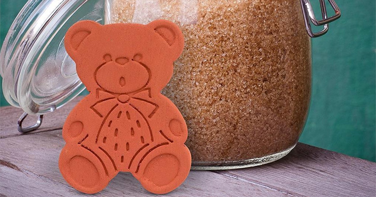 This Adorable Bear Gadget Will Keep Your Brown Sugar From Hardening
