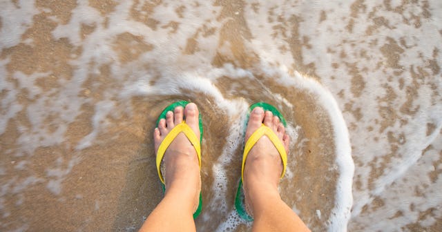 kids flip flops