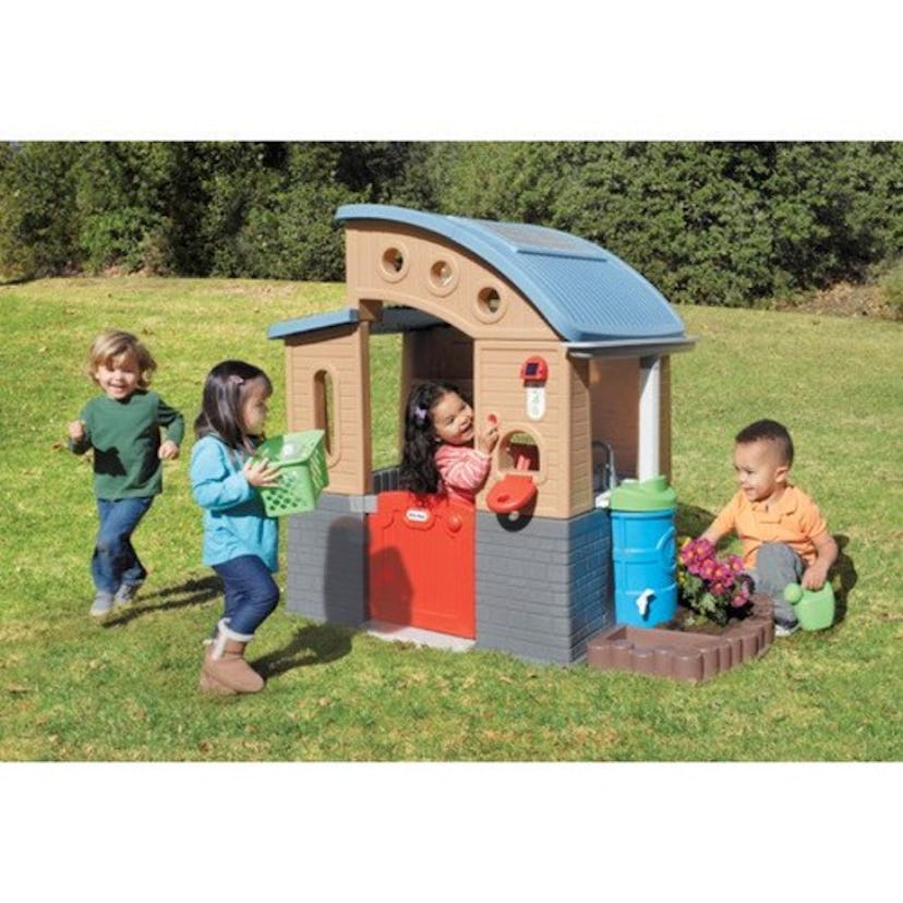 Little Tikes Go Green! Playhouse