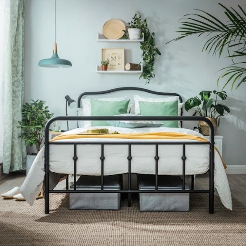 Red Barrel Studio Stantonville Platform Bed Frame